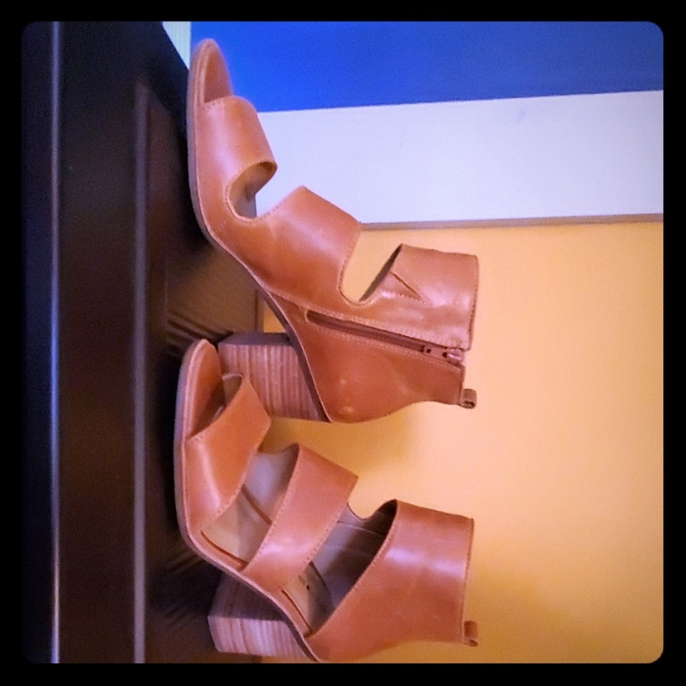 Lucky Brand Sandles